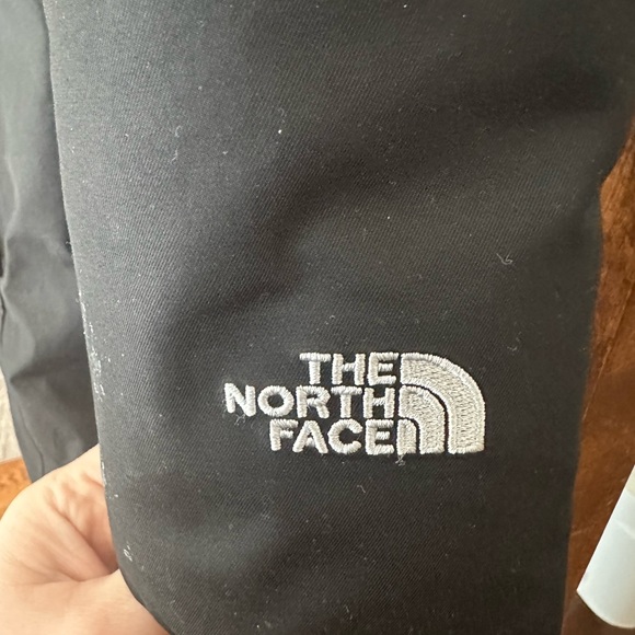 North face women’s parka - Picture 2 of 8